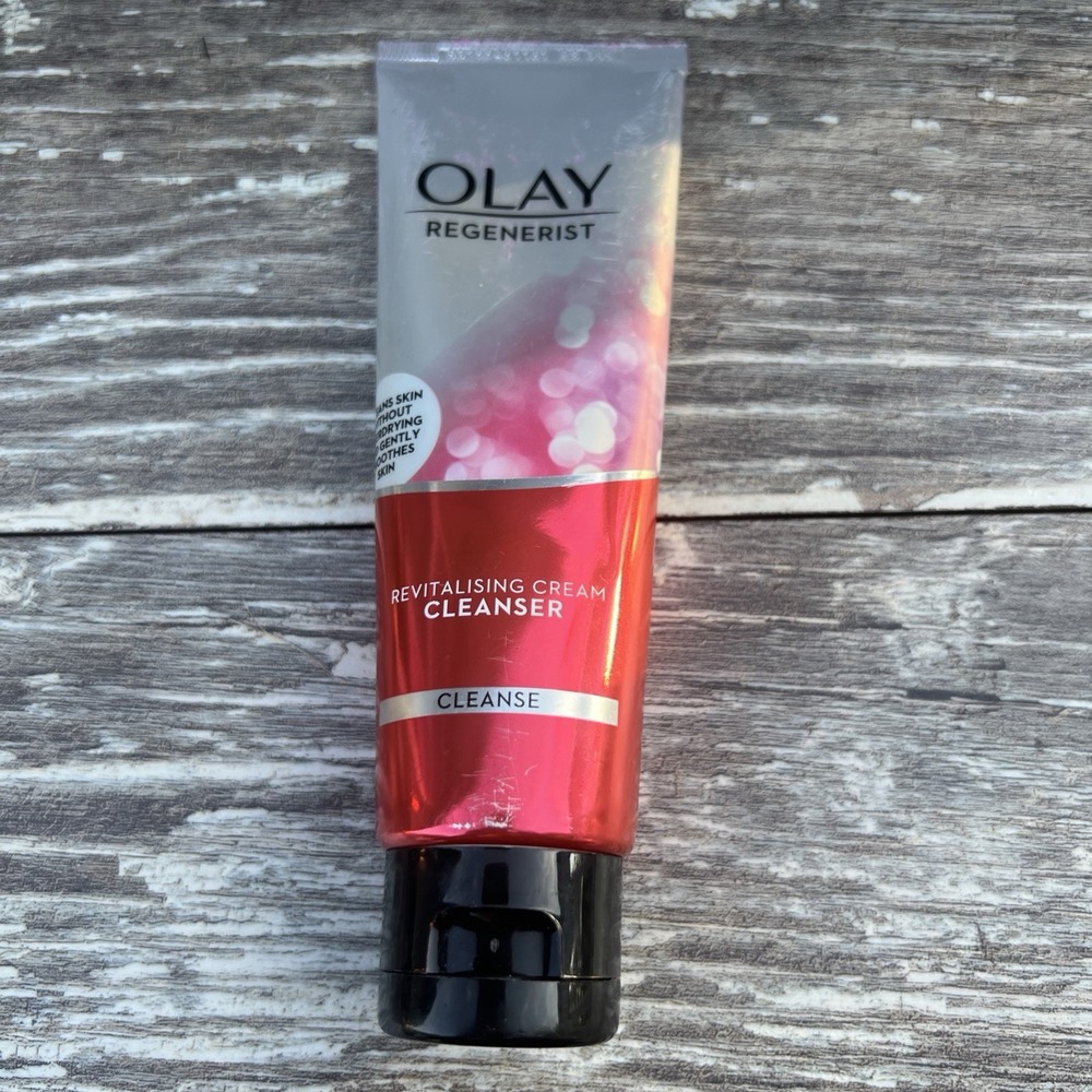 Olay Revitalizing Cream Cleanser 100g Anti Aging Face Wash‎ Full Size Sealed New - Picture 2 of 9